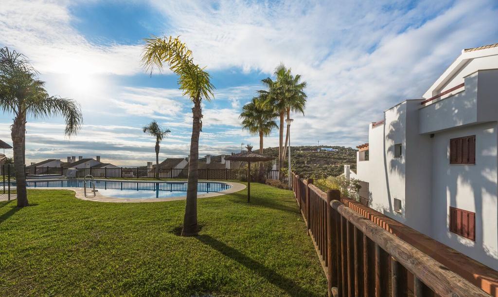 Albayt Nueva Alcaidesa Apartments Sotogrande Exterior photo